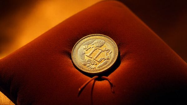 Découvrez la valeur cachée de la pièce Napoléon en or