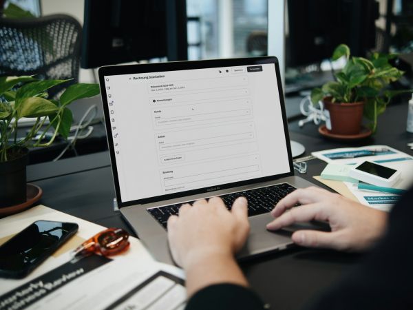 Quels sont les avantages à ouvrir un compte professionnel ?